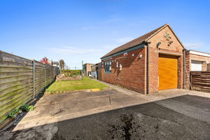 Photo 26- click for photo gallery